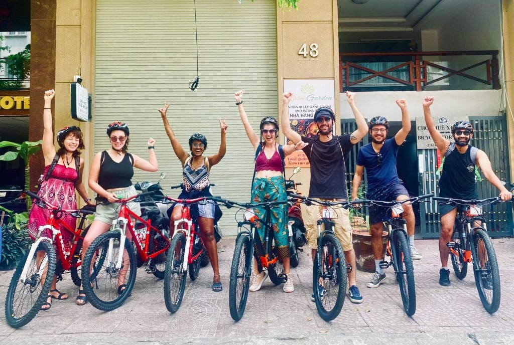 Bee-Bike-Bike-Tours-and-Bike-Rentals